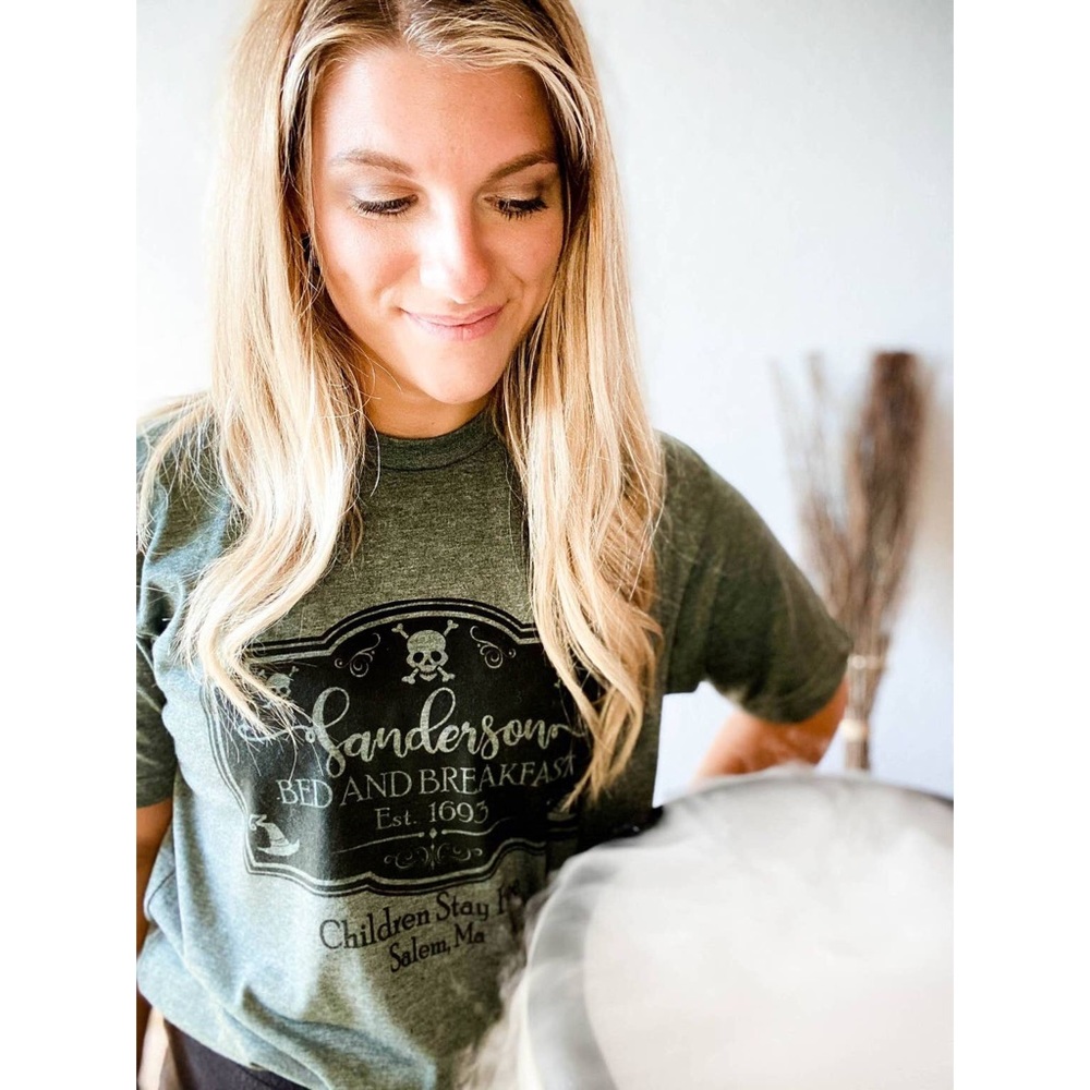 Sanderson Sister’s Bed & Breakfast Graphic Tee - Picture 2 of 4